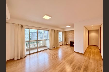 Apartamento para alugar com 97m², 2 quartos e 2 vagas Apartamento para alugar com 97m², 2 quartos e 2 vagasSala