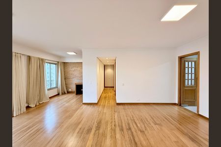 Apartamento para alugar com 97m², 2 quartos e 2 vagas Apartamento para alugar com 97m², 2 quartos e 2 vagasSala