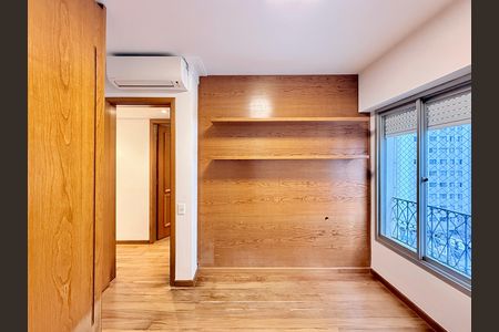Apartamento para alugar com 97m², 2 quartos e 2 vagas Apartamento para alugar com 97m², 2 quartos e 2 vagasQuarto 2