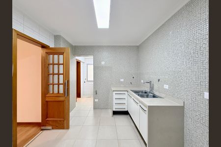 Apartamento para alugar com 97m², 2 quartos e 2 vagas Apartamento para alugar com 97m², 2 quartos e 2 vagasCozinha
