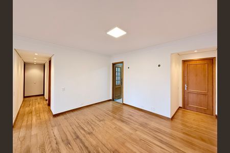 Apartamento para alugar com 97m², 2 quartos e 2 vagas Apartamento para alugar com 97m², 2 quartos e 2 vagasSala