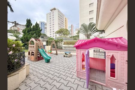 Apartamento para alugar com 97m², 2 quartos e 2 vagas Apartamento para alugar com 97m², 2 quartos e 2 vagasPlayground