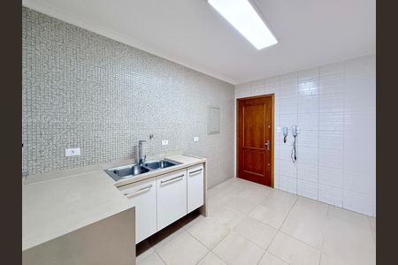 Apartamento para alugar com 97m², 2 quartos e 2 vagas Apartamento para alugar com 97m², 2 quartos e 2 vagasCozinha