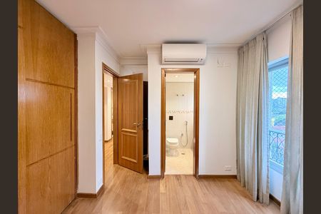 Apartamento para alugar com 97m², 2 quartos e 2 vagas Apartamento para alugar com 97m², 2 quartos e 2 vagasSuíte