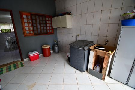 Casa à venda com 342m², 4 quartos e 4 vagasÁrea de Serviço