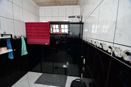 Casa à venda com 342m², 4 quartos e 4 vagasBanheiro Suíte