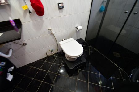 Casa à venda com 342m², 4 quartos e 4 vagasBanheiro Suíte