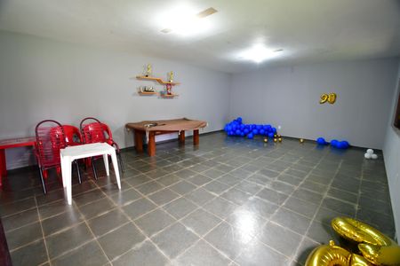 Casa à venda com 342m², 4 quartos e 4 vagasEspaço Gourmet