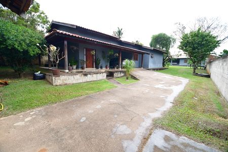 Casa à venda com 342m², 4 quartos e 4 vagasFachada/Entrada