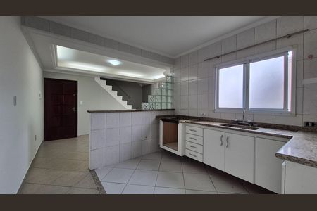 Apartamento para alugar com 134m², 2 quartos e 2 vagas Apartamento para alugar com 134m², 2 quartos e 2 vagasCozinha