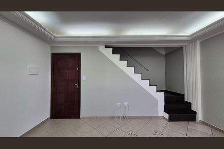 Sala  de apartamento para alugar com 2 quartos, 134m² em Vila América, Santo André