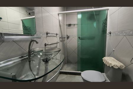 Casa para alugar com 180m², 3 quartos e 2 vagasBanheiro Social 