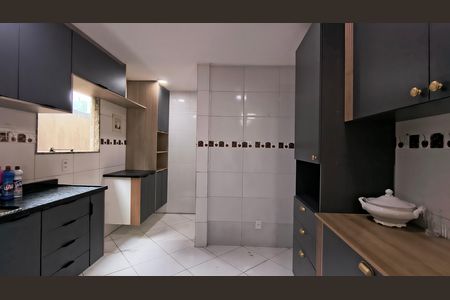 Casa para alugar com 180m², 3 quartos e 2 vagasCozinha