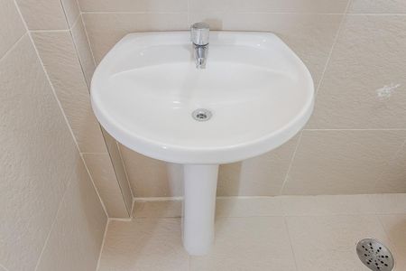Banheiro de apartamento para alugar com 1 quarto, 110m² em Pinheiros, São Paulo
