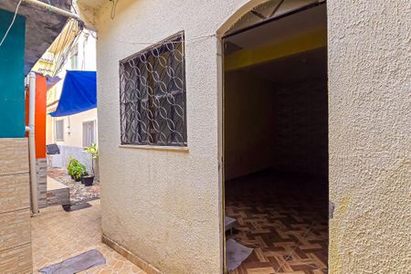 Casa à venda com 50m², 2 quartos e sem vagaEntrada