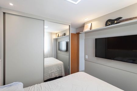 Apartamento à venda com 45m², 2 quartos e 1 vagaQuarto 2