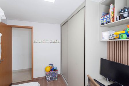 Quarto 1 de apartamento à venda com 2 quartos, 45m² em Castelo, Belo Horizonte
