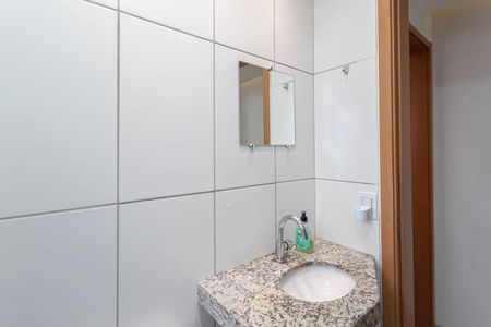Apartamento à venda com 45m², 2 quartos e 1 vagaBanheiro social 