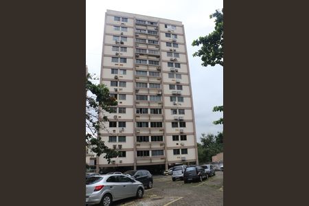 Apartamento para alugar com 65m², 2 quartos e 1 vagaFachada