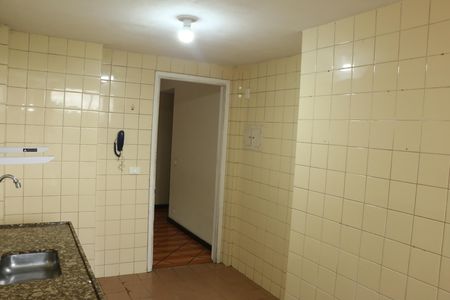 Apartamento para alugar com 65m², 2 quartos e 1 vagaCozinha