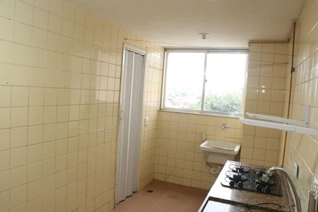 Cozinha de apartamento para alugar com 2 quartos, 65m² em Caonze, Nova Iguaçu