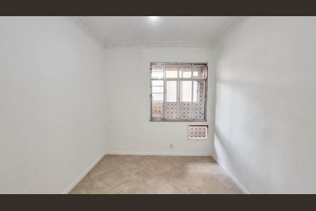 Apartamento para alugar com 80m², 3 quartos e sem vaga