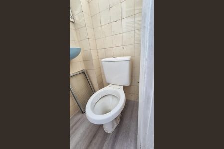 Apartamento para alugar com 80m², 3 quartos e sem vaga Apartamento para alugar com 80m², 3 quartos e sem vagaBanheiro 2