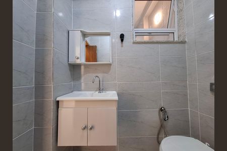 Banheiro  de apartamento para alugar com 1 quarto, 38m² em Glória, Rio de Janeiro