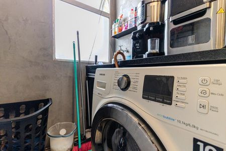 Apartamento à venda com 34m², 1 quarto e 1 vaga Apartamento à venda com 34m², 1 quarto e 1 vagaÁrea de Serviço