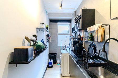 Apartamento à venda com 34m², 1 quarto e 1 vaga Apartamento à venda com 34m², 1 quarto e 1 vagaCozinha