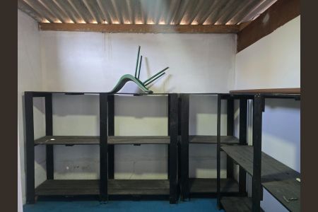 Despensa de casa para alugar com 2 quartos, 155m² em Vila Augusta, Guarulhos