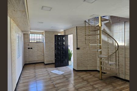 Casa para alugar com 155m², 2 quartos e sem vaga Casa para alugar com 155m², 2 quartos e sem vagaSala