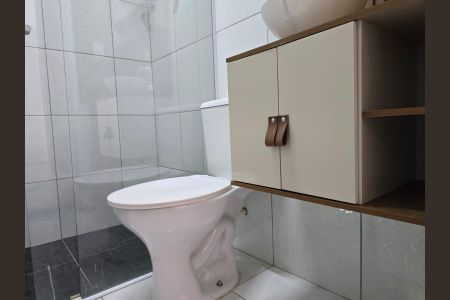 Casa para alugar com 155m², 2 quartos e sem vaga Casa para alugar com 155m², 2 quartos e sem vagaBanheiro Social