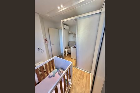 Apartamento à venda com 171m², 4 quartos e 4 vagas Apartamento à venda com 171m², 4 quartos e 4 vagasQuarto