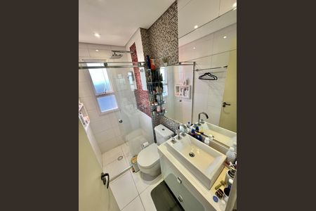 Apartamento à venda com 171m², 4 quartos e 4 vagas Apartamento à venda com 171m², 4 quartos e 4 vagasBanheiro