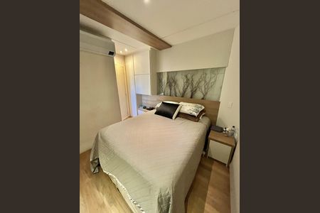 Apartamento à venda com 171m², 4 quartos e 4 vagas Apartamento à venda com 171m², 4 quartos e 4 vagasQuarto