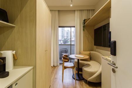 Studio de kitnet/studio para alugar com 1 quarto, 35m² em Vila Nova Conceição, São Paulo
