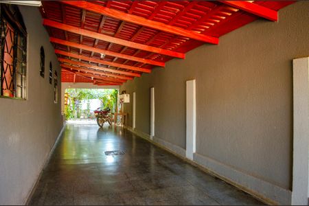 Casa à venda com 360m², 3 quartos e 4 vagasGaragem