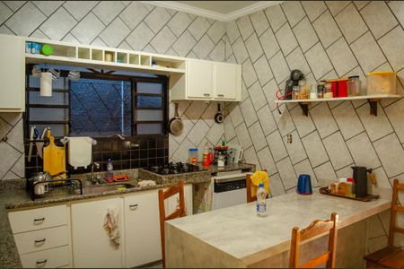 Casa à venda com 360m², 3 quartos e 4 vagasCozinha