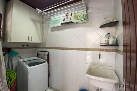Casa para alugar com 300m², 4 quartos e 3 vagasÁrea de Serviço