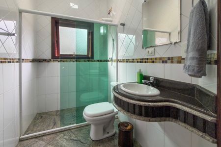 Casa para alugar com 300m², 4 quartos e 3 vagasBanheiro