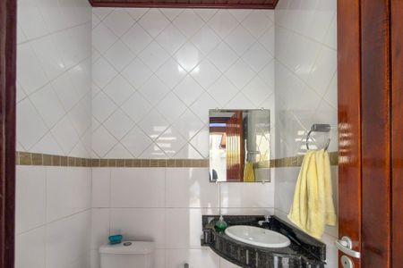 Casa para alugar com 300m², 4 quartos e 3 vagasBanheiro 2
