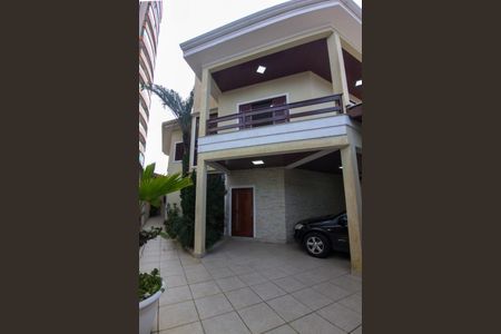 Casa para alugar com 300m², 4 quartos e 3 vagasGaragem