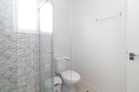 Banheiro de casa à venda com 3 quartos, 187m² em Belém Velho, Porto Alegre