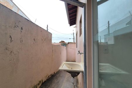 Casa para alugar com 45m², 1 quarto e sem vagaÁrea de Serviço