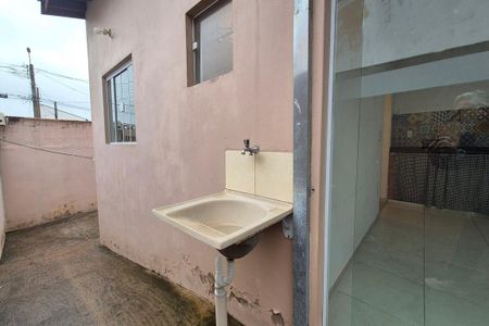Casa para alugar com 45m², 1 quarto e sem vagaÁrea de Serviço