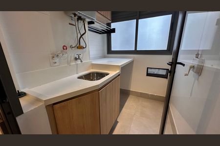 Apartamento à venda com 2 quartos, 77m² em Jardim das Acacias, São Paulo