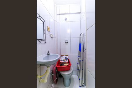 Apartamento à venda com 70m², 2 quartos e 1 vaga Apartamento à venda com 70m², 2 quartos e 1 vagaBanheiro de serviço