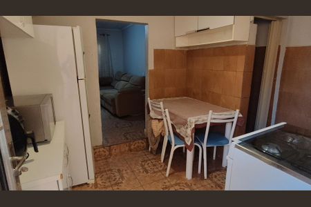 Casa para alugar com 1 quarto, 49m² em Vila Carbone, São Paulo