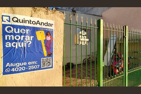 Placa de casa para alugar com 1 quarto, 49m² em Vila Carbone, São Paulo